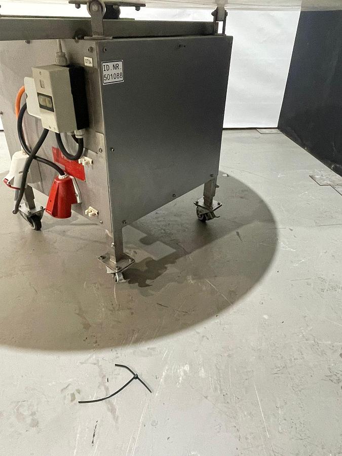 Gebruikt 1996 HCP Draaitafel, B-2001