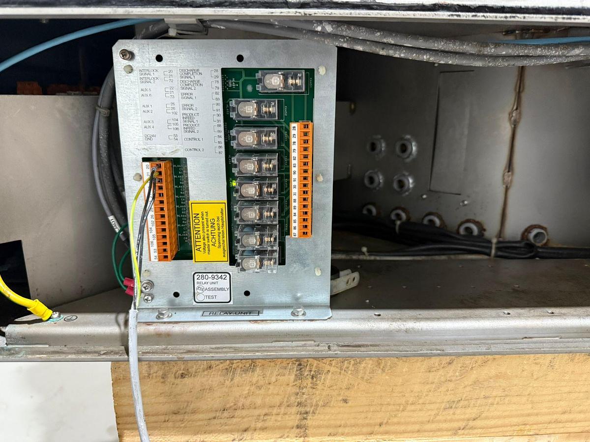 Gebruikt 2007 Ishida Multihead weger, CCW-R-220W-1D/30-WP