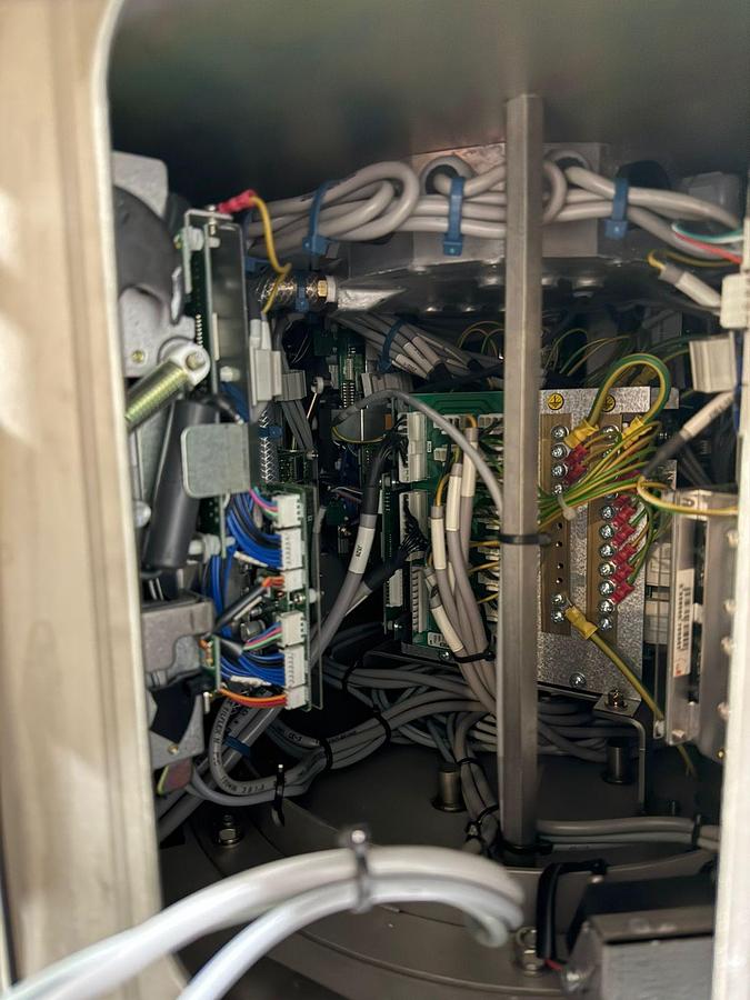 Gebruikt 2015 Ishida Multihead weger, CCW-RS-210W-1S/30-SS