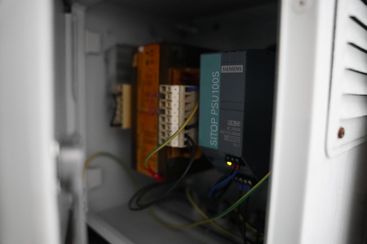 Gebruikt 2000 Karl Schnell Vacuümvulmachine,Type 576-SE