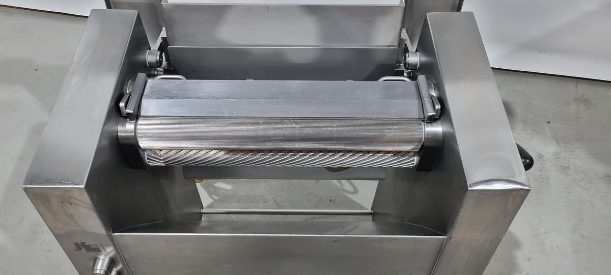 Gebruikt 2013 Josef Kochag Onthuidmachine, EVM 3006