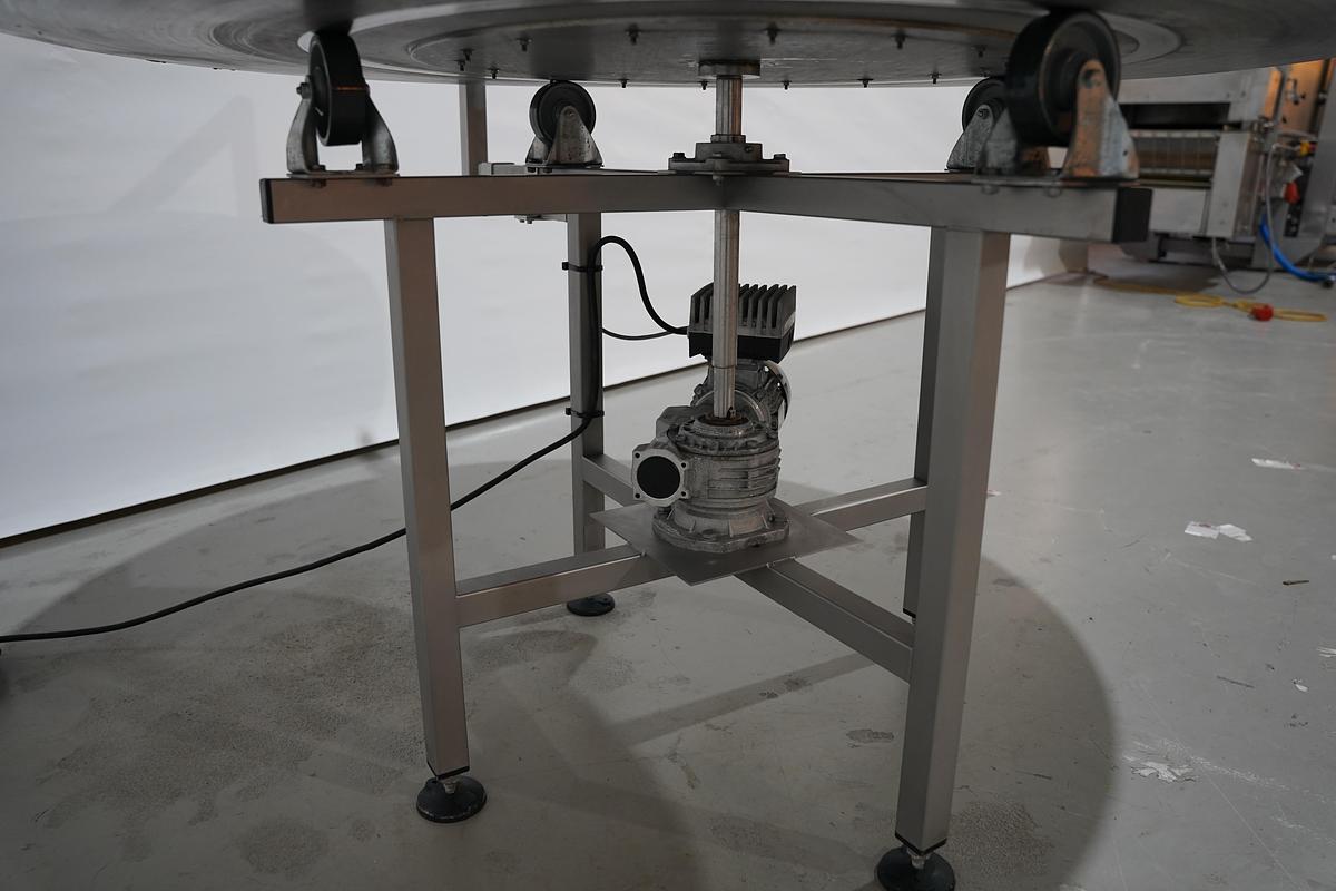 Gebruikt NN Draaitafel, 1500mm