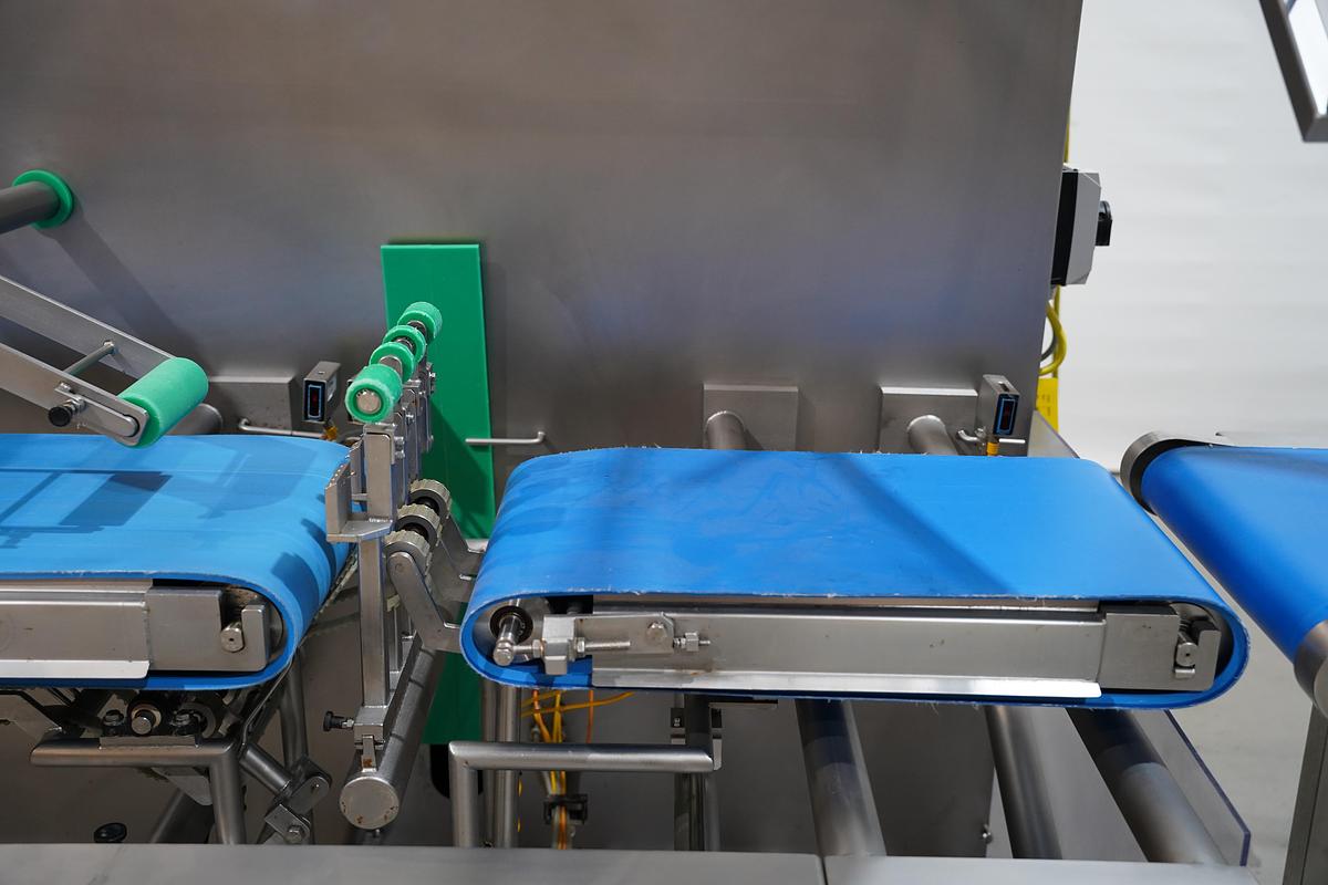 Gebruikt 2006 Groba Kaas ontfoliemachine, type TB454,L-200