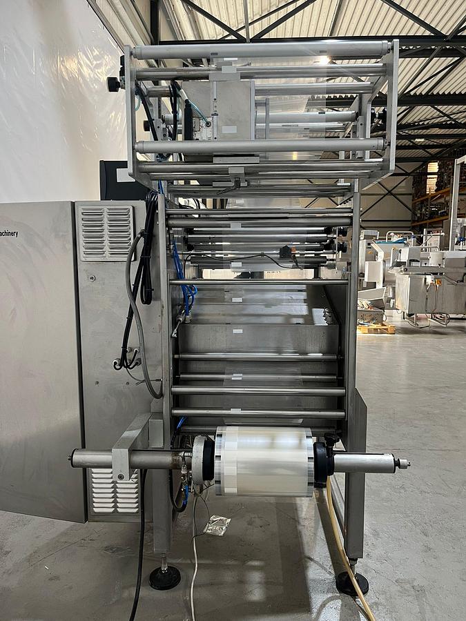 Used 2005 PFM spa Verticale Verpakkingsmachine ZENITH INOX