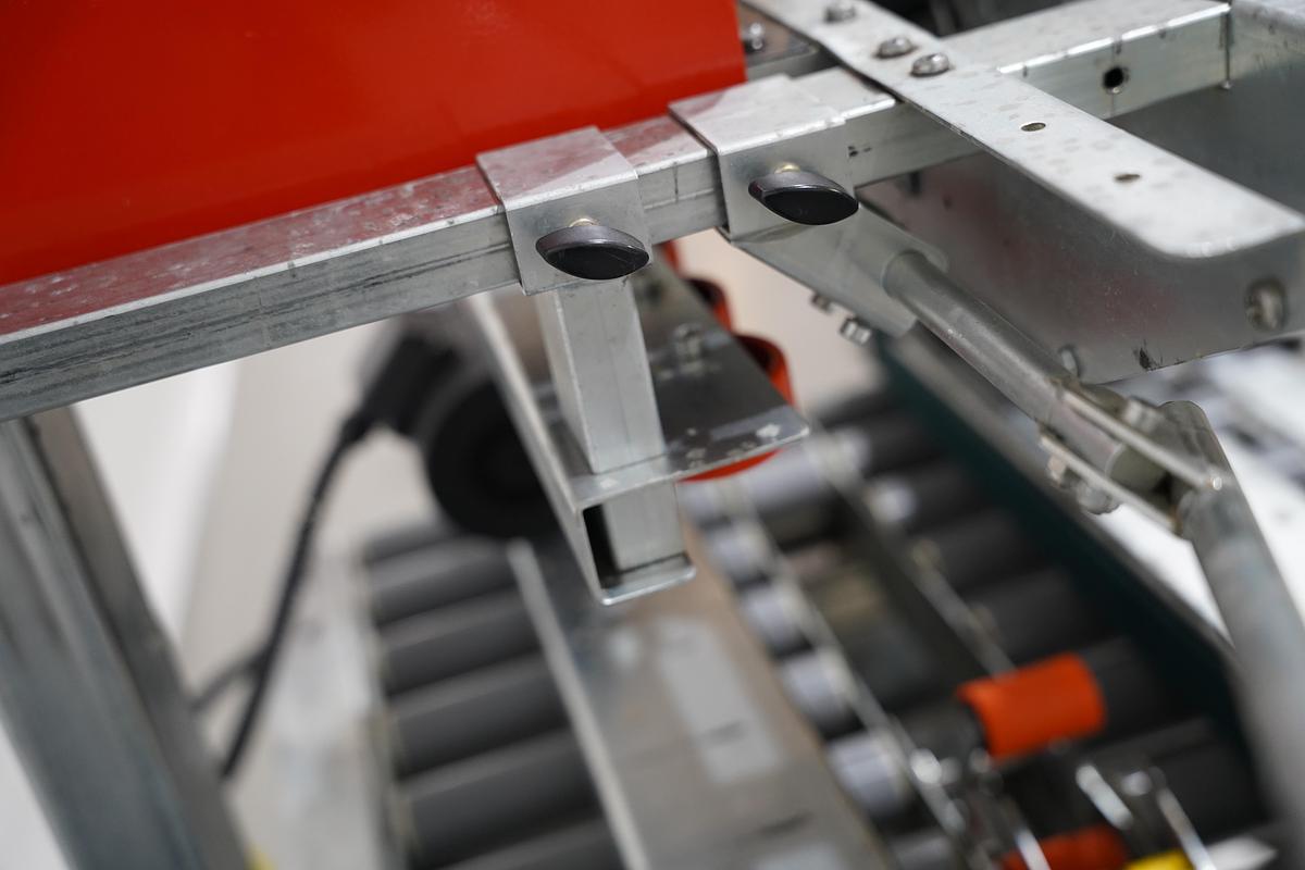 Gebruikt 1994 Soco System Dozentaper