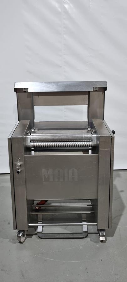 Gebruikt 2004 Maja Onthuidmachine, EVM 3006