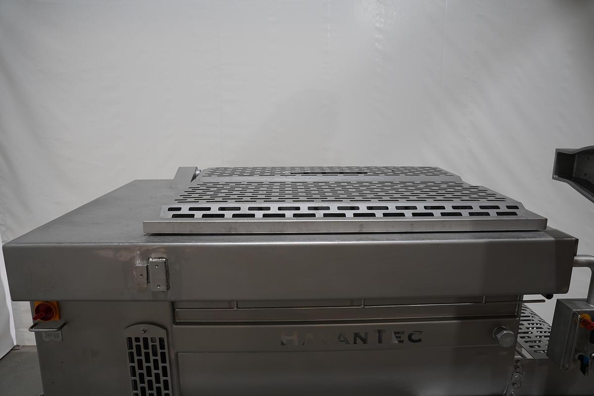 Gebruikt 2011 N&N mixer met lift