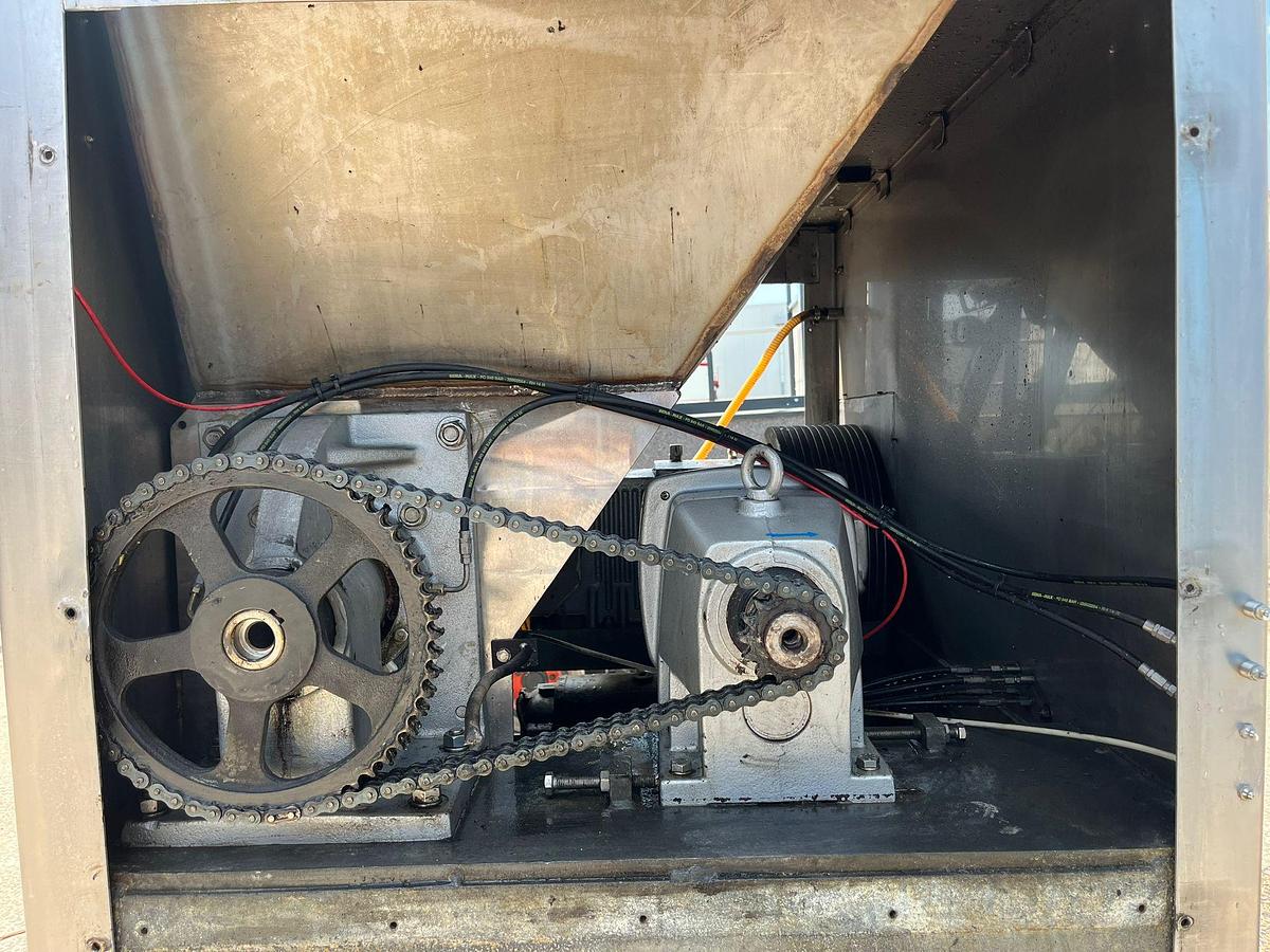 Used 1991 Krämer Grebe SC-WW Vleeswolf-grinder