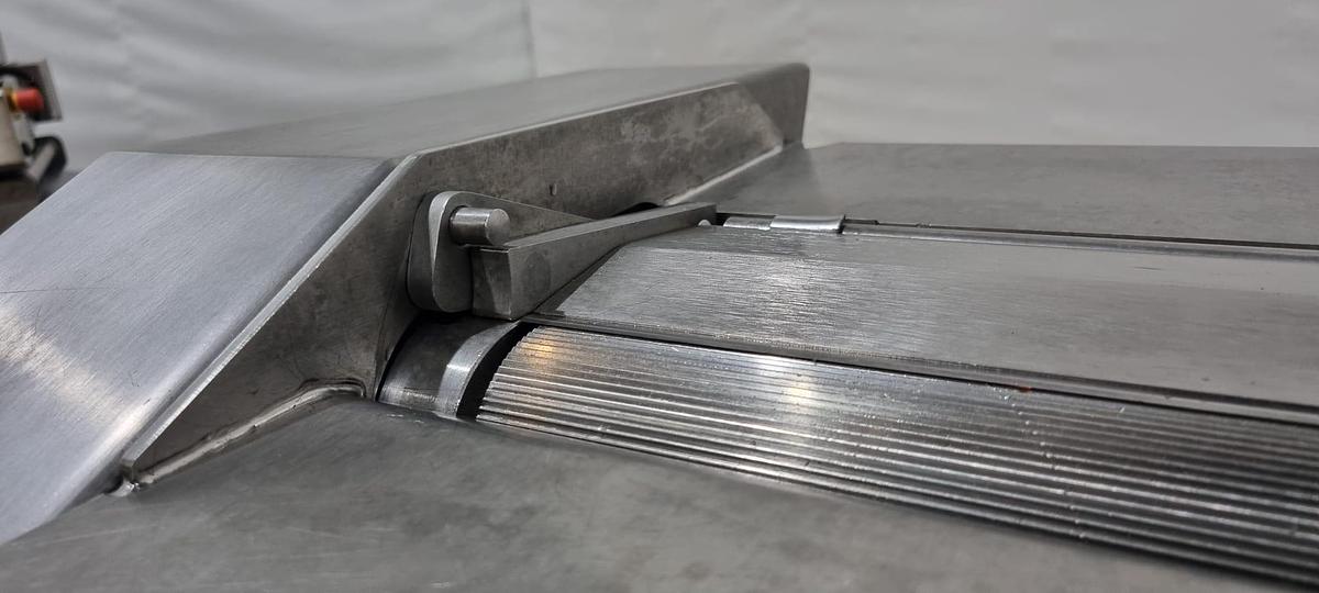 Gebruikt 2018 Maja Onthuidmachine, EVM 5006