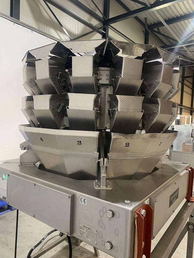 Used Yamato Dataweigh Multihead weger, ADW-514SWH