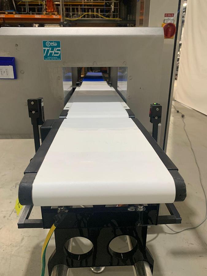 Gebruikt 2009 OCS Checkweger & metaaldetector, type: HC