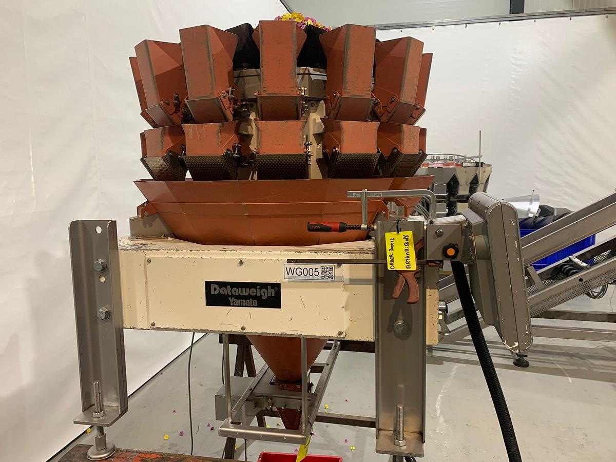 Gebruikt 2000 Yamato Dataweigh Multihead weger, ADW-414SD