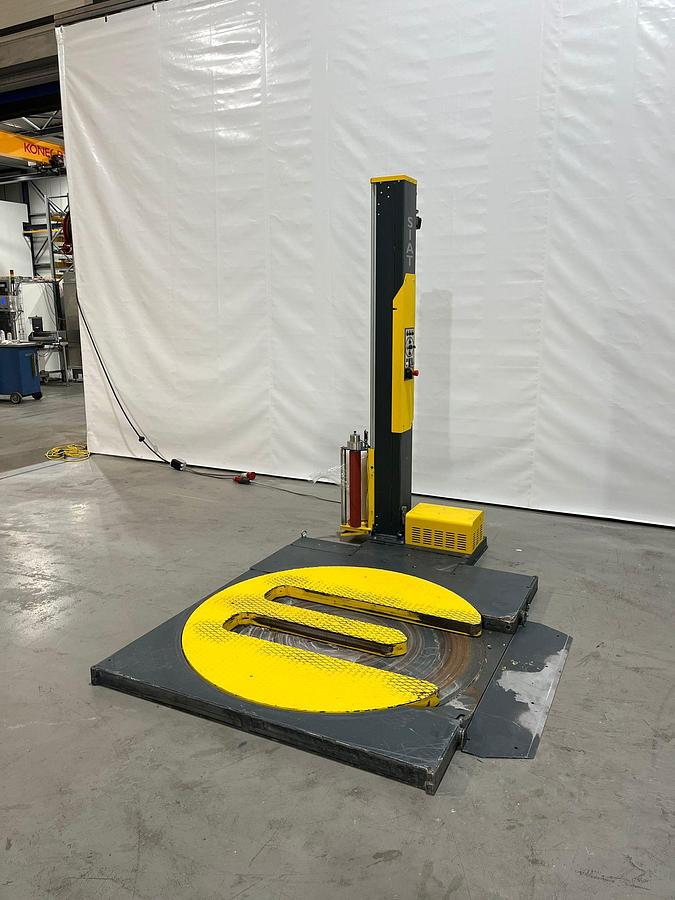 Used 2014 Siat Palletwikkelaar FW 1