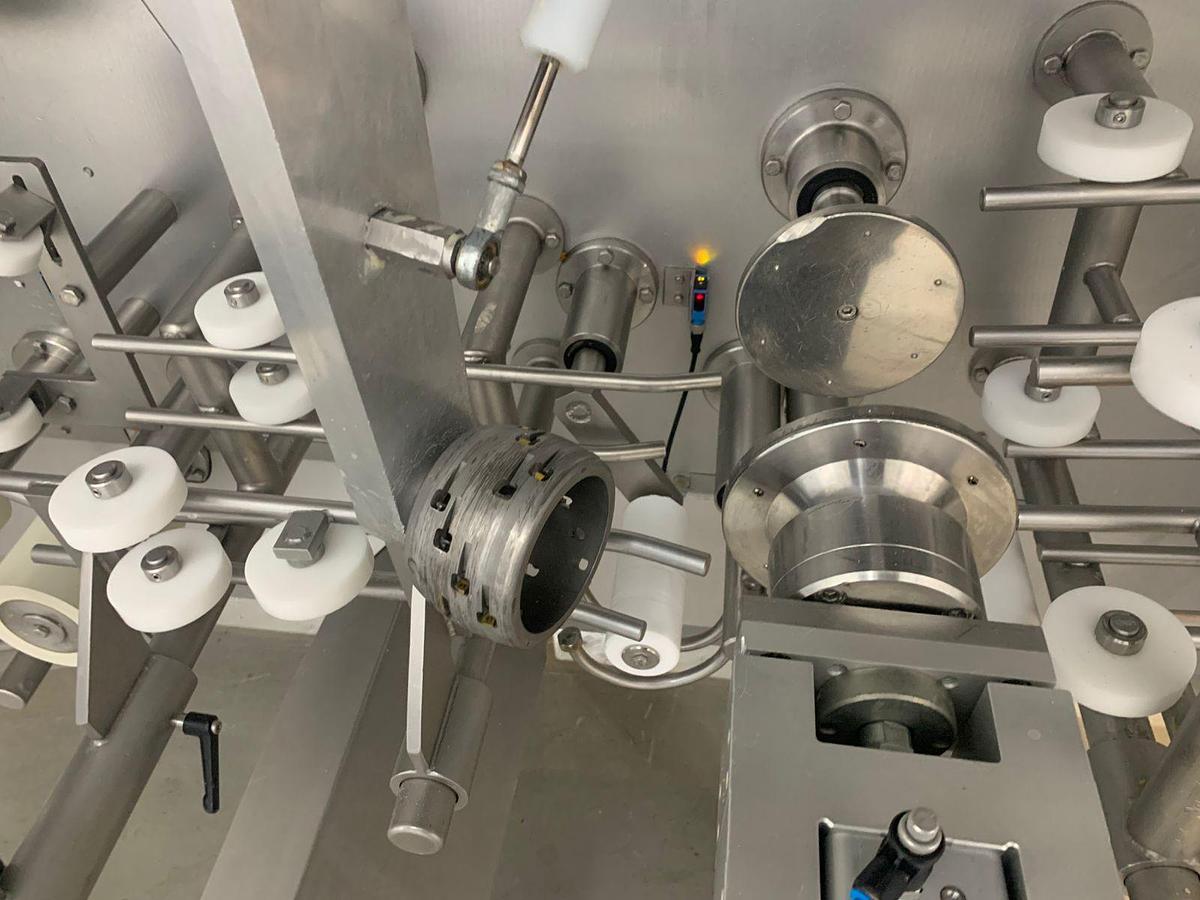 Used 2008 Hendriks Kaasschraper ronde kaas