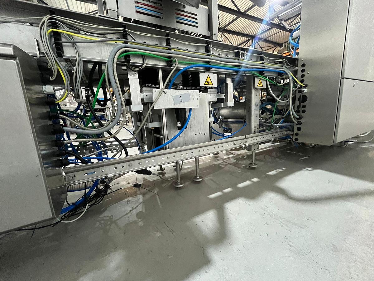 Gebruikt 2008 Multivac Dieptrekverpakkingsmachine R245