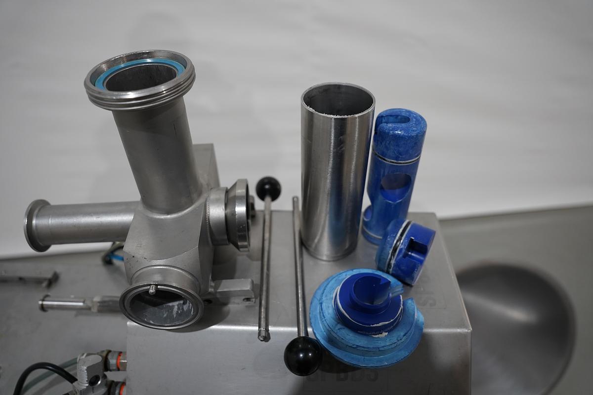 Gebruikt 2018 Bakon Doseeer en opspuitmachine, Type BD3