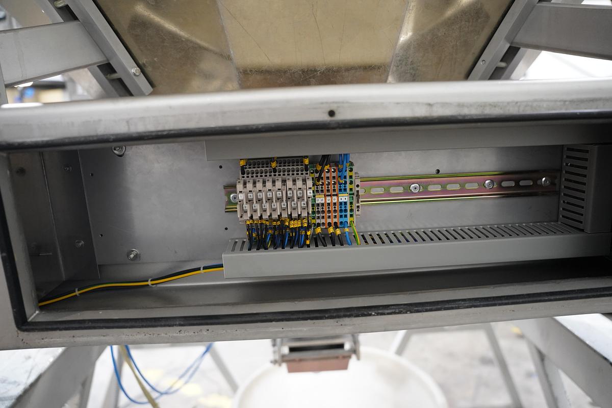 Gebruikt 2006 Multiweigh multihead weger