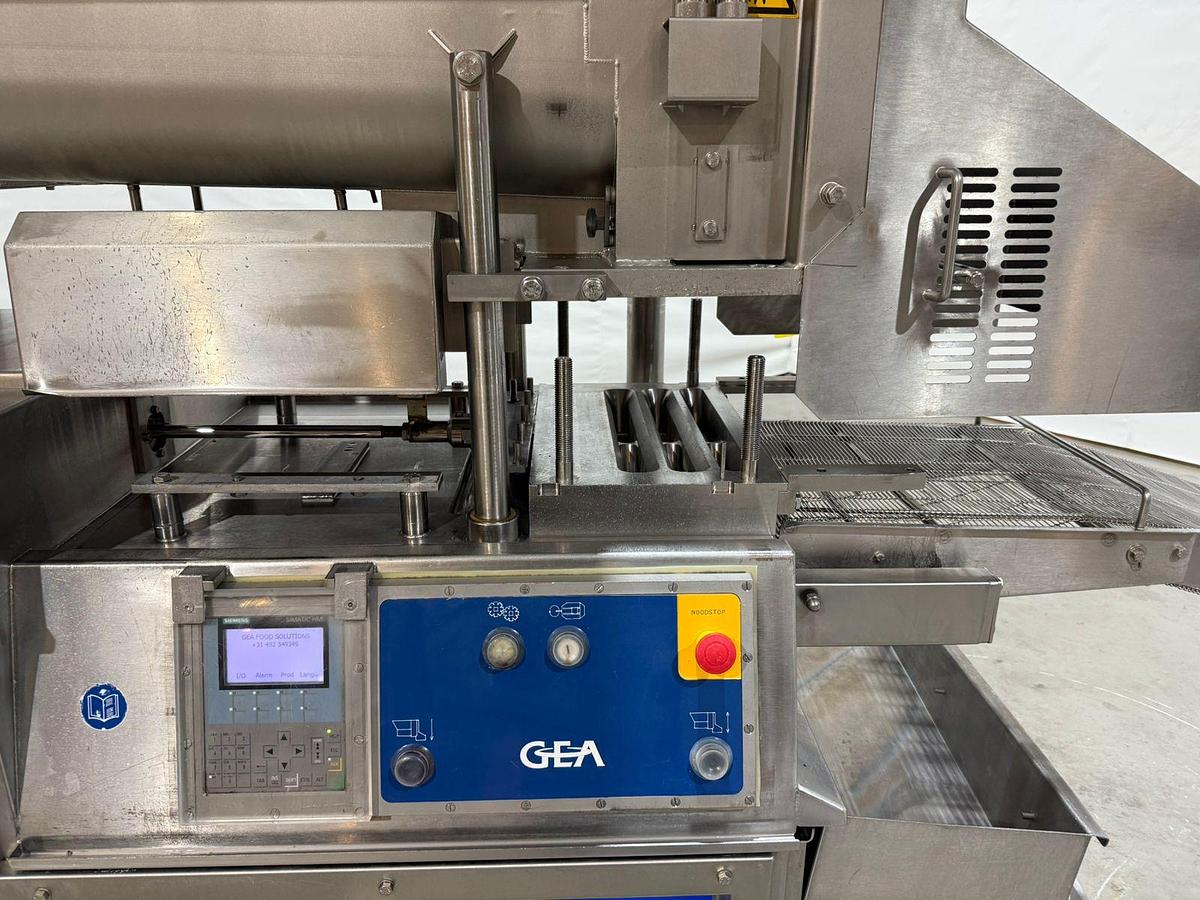 Gebruikt 2002 GEA Multiformer, Type MLF400