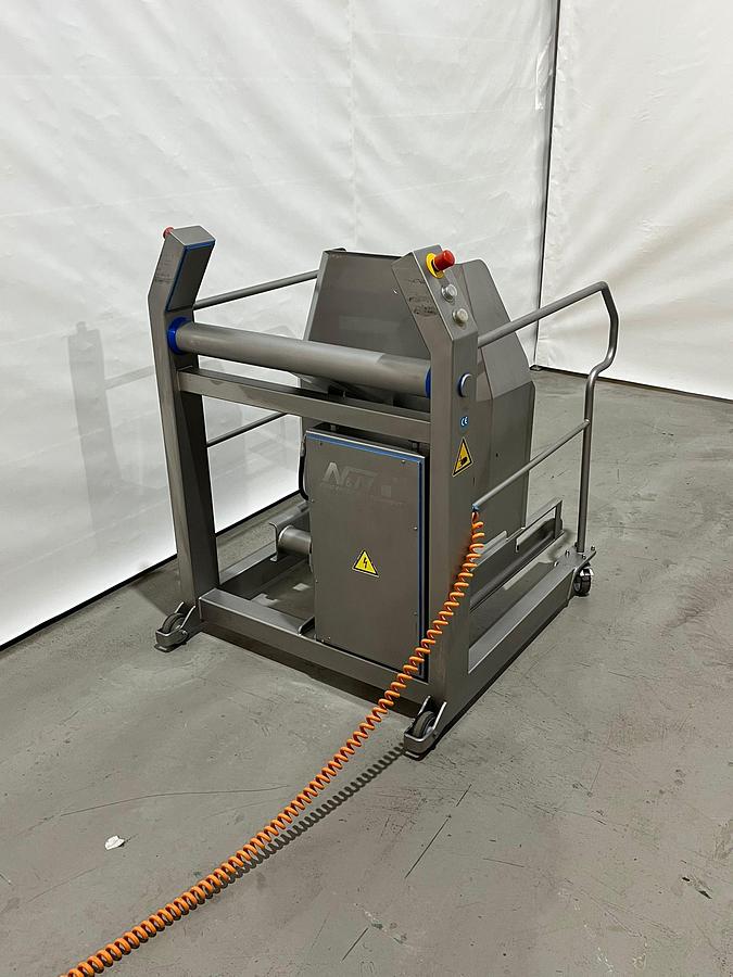 Used 2016 N&N  Normwagen kantelaar/ swing loader pz-3/250