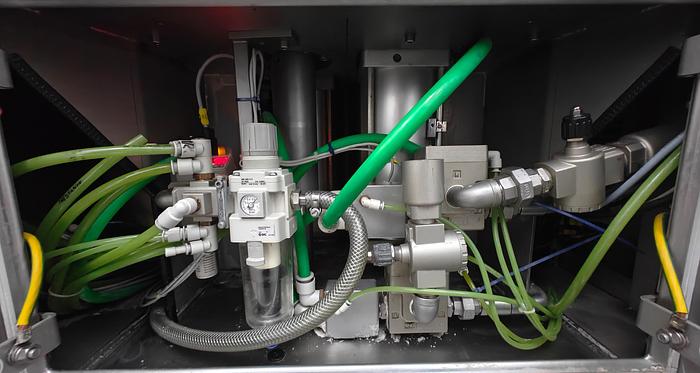 Used 2012 Sealpac Traysealer A5