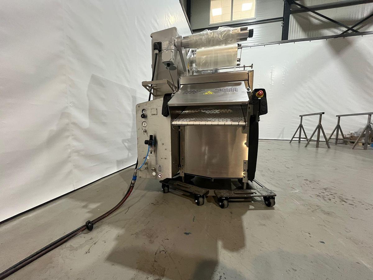 Gebruikt 2021 Multivac T300 traysealer