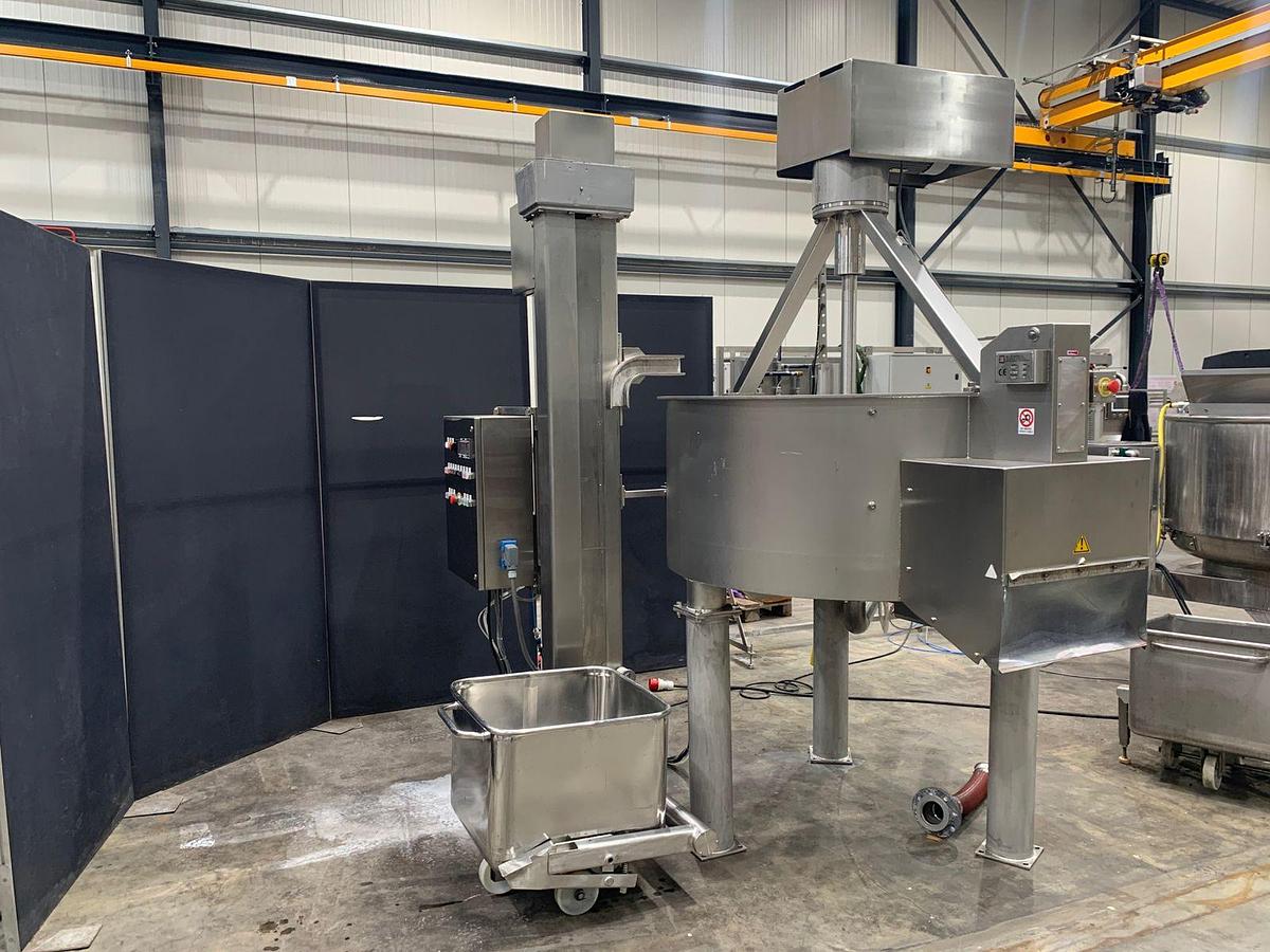 Gebruikt 2020 Ollari e Conti International s.r.l. Ontvriesmachine Type TF-1500