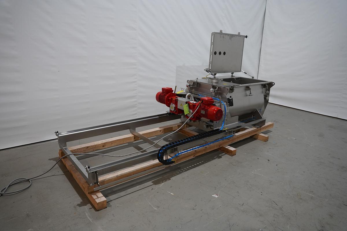 2020 Dinnissen Batch Menger, type 304-30-2x3