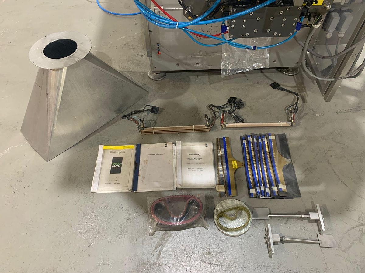 Used 2006 Innotech Verticale Verpakkingsmachine 3800 Revo S