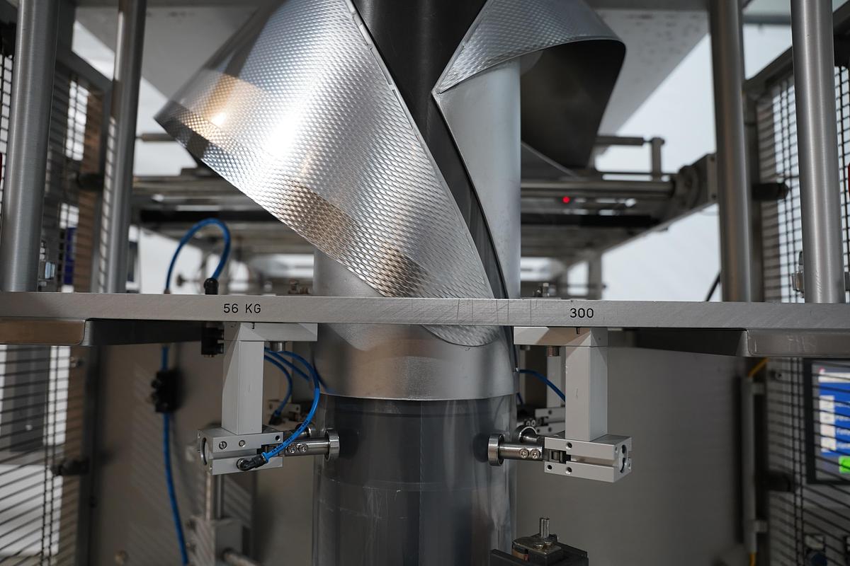 Gebruikt 2021 Inno-tech Verticale verpak en sealmachine 3800 REVO