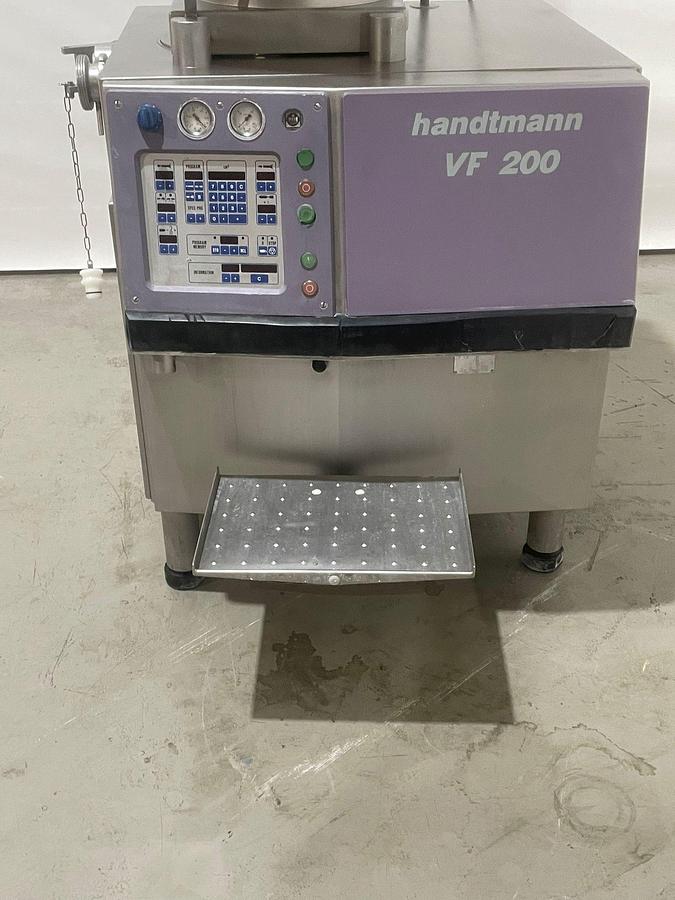 Gebruikt Handtmann Vacuümvuller, VF200B