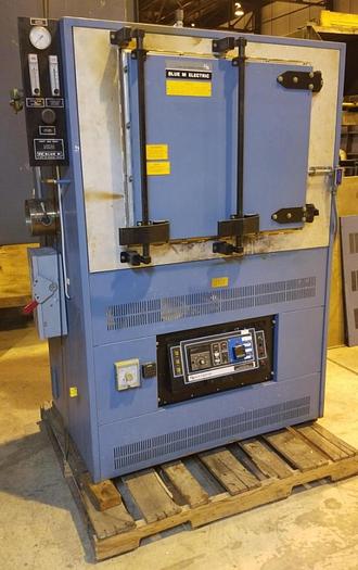 Used 25"W x 20"H x 20"L Blue M IGF-7780 Inert Gas Cabinet Oven, 1100°F