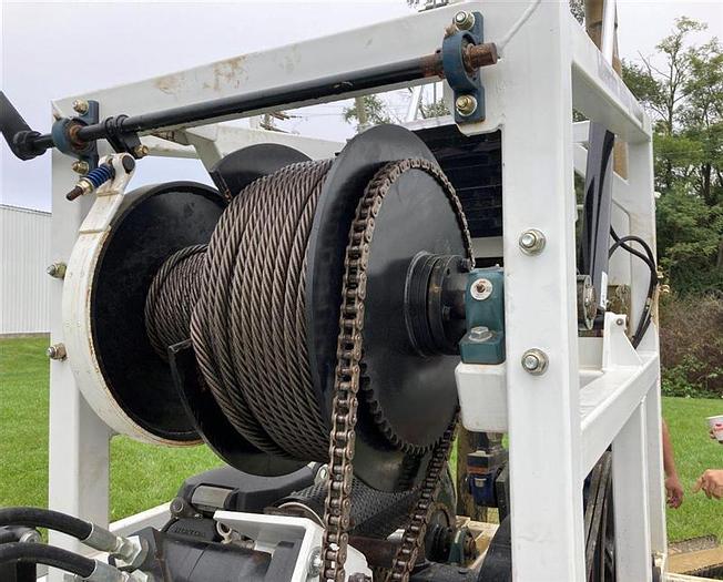 LD Cable Tool Rhino Water Drill Rig