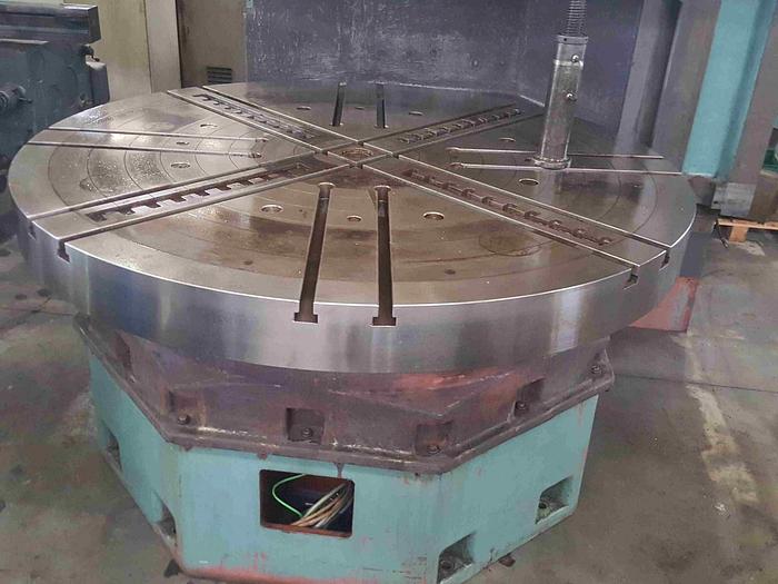 Usato TORNIO VERTICALE TOS SKIQ 20 CNC