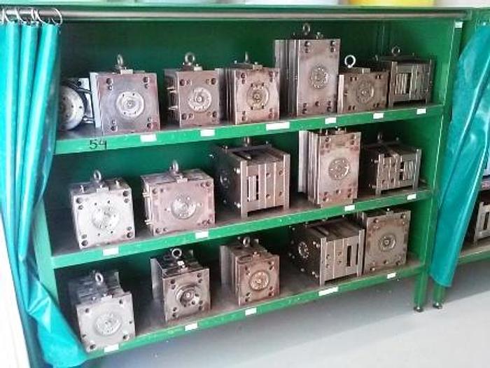 Used 2004 Electric Switch / Plugs/ Sockets Product