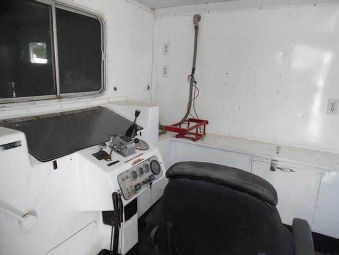 Used 1997 Freightliner Gearheart wireline