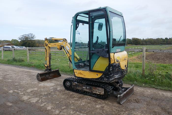 Used 2013 YANMAR SV15