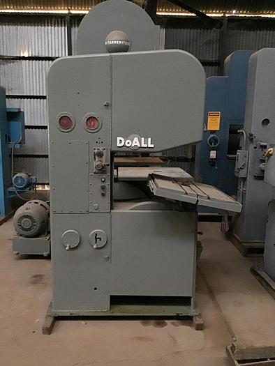 26" DoAll Vert. Band Saw with Pwr. Feed Tbl