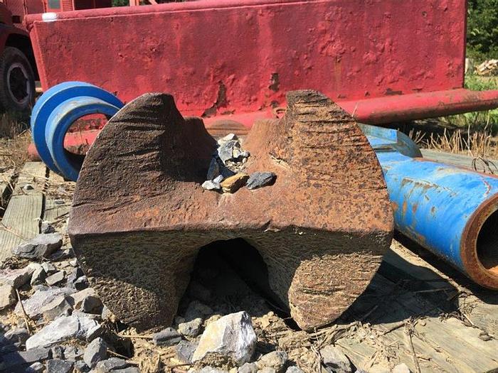 Used 12" Chisel Bit 2-1/4" x 3-1/4" Thread