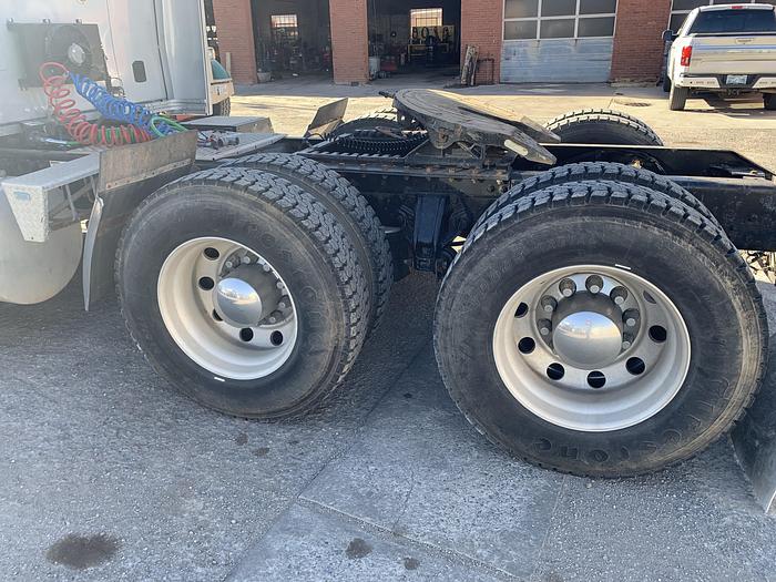 Used 2013 Kenworth T700