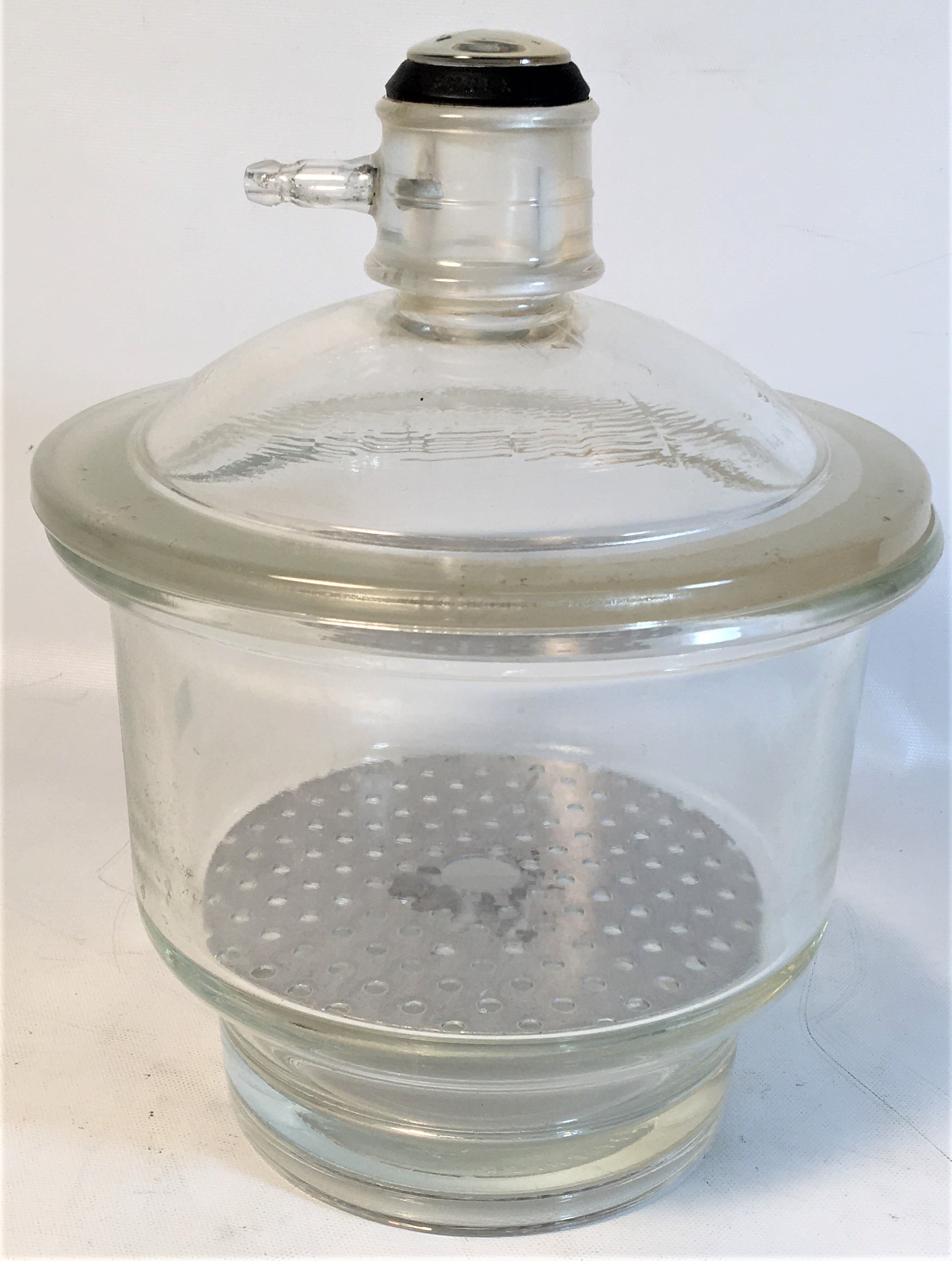 Used Wheaton Dry Seal 365882 Glass Vacuum Desiccator - 100mm ID
