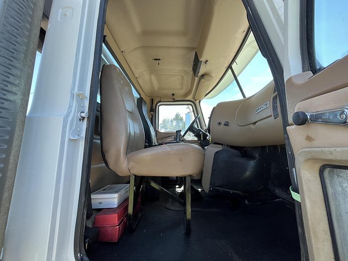 Used 2003 MACK CV713 Tandem-Axle Roll-Off Truck #5616