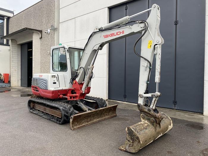 Usato 2015 TAKEUCHI TB 250