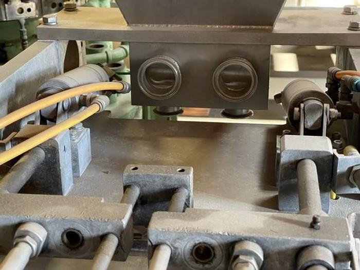 Used Geyer Double Piston Filler