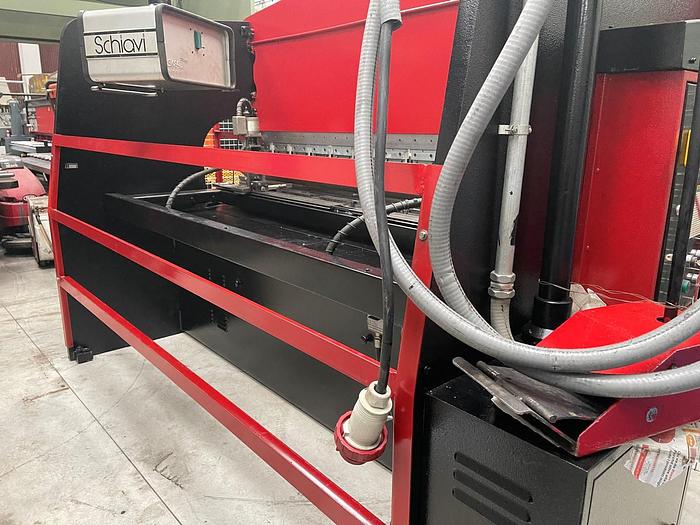 Usato PIEGATRICE SCHIAVI IDRAULICA 3000x100 TON