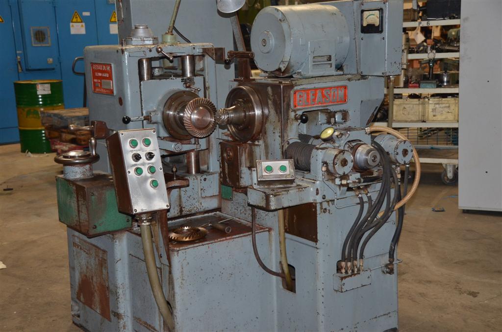 Usado GLEASON 502 Comprobadoras de engranajes #7174