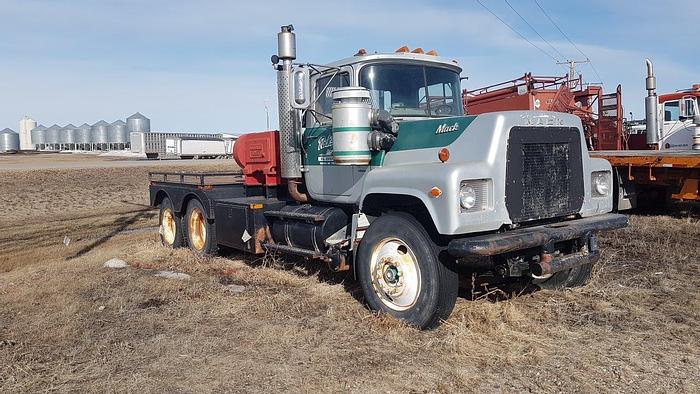 Used 1982 MACK RS686L ST Tandem Axle Oilfield Pumper Kill Truck