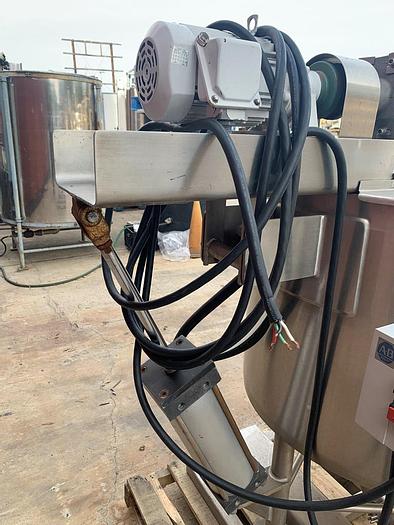 Used Kettle, 60 Gallon, S/st, Jkt, Scrape Agit, Lee, Tilt #S744220