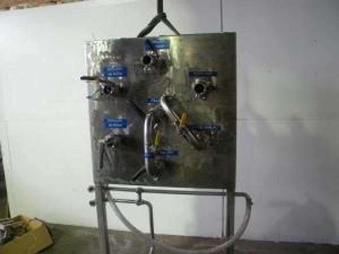Used Fluid Diverter Panel