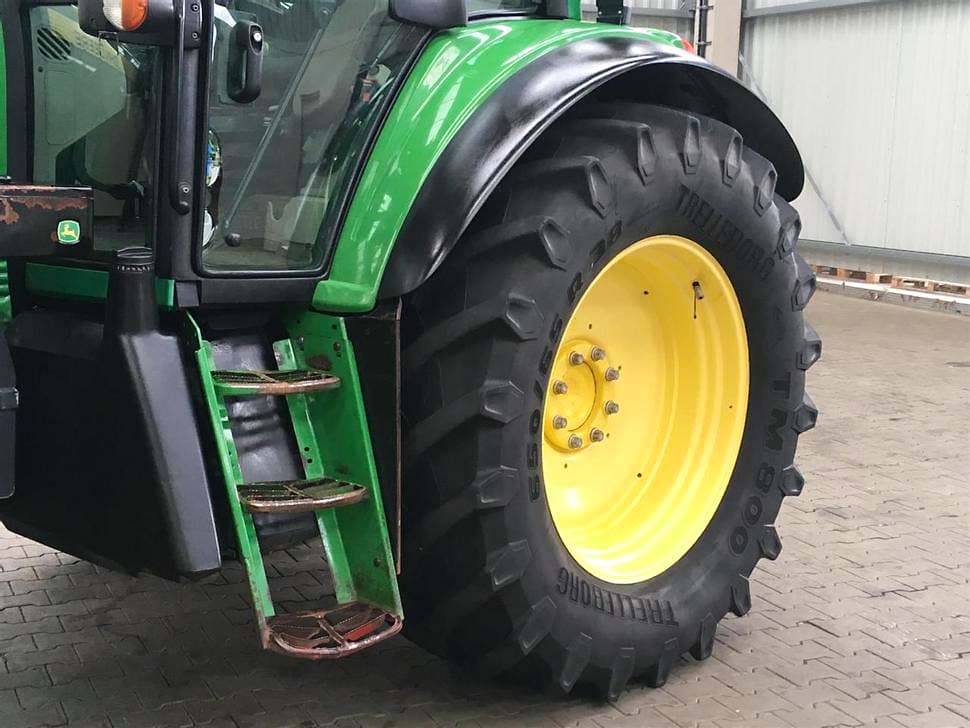 Used John Deere 6630 Premium - Tractor - 2010