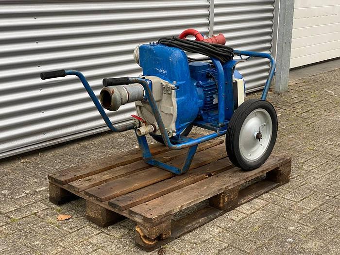 Gebruikt 2009 Caffini waterpumps Trashlip 3" 400V